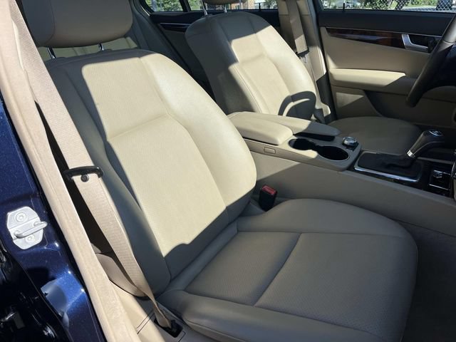 Used 2012 Mercedes-Benz C 300 4MATIC Sedan image 28
