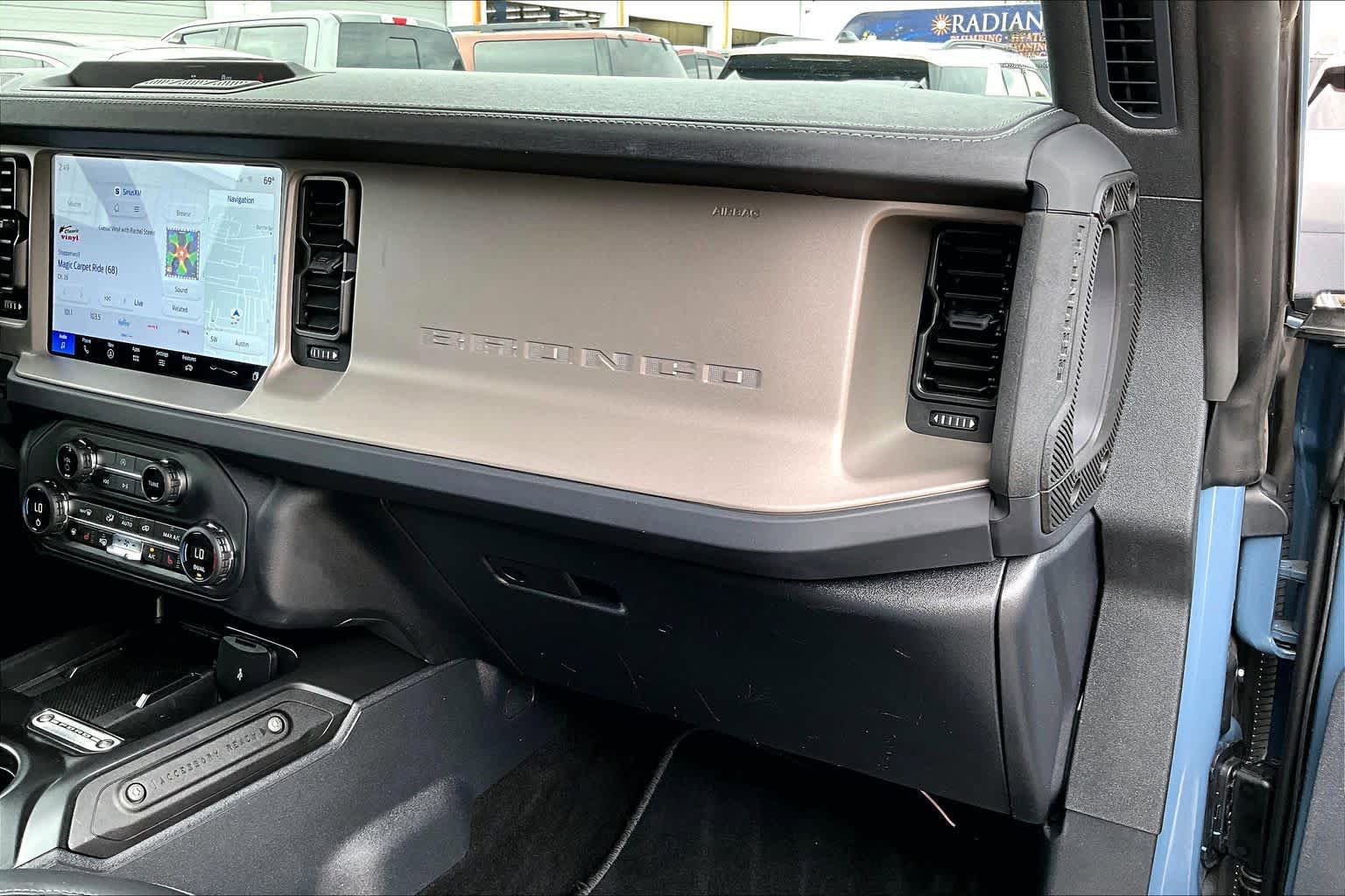 Certified 2025 Ford Bronco Outer Banks image 19