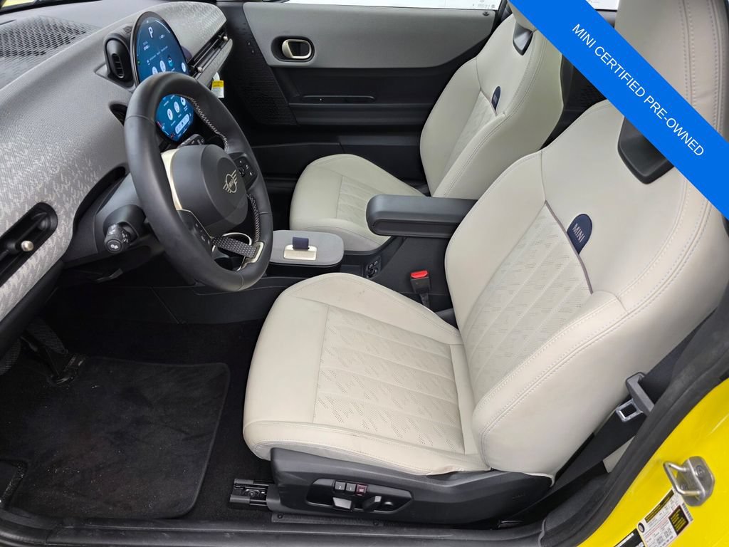 Used 2025 MINI Cooper S FWD image 9