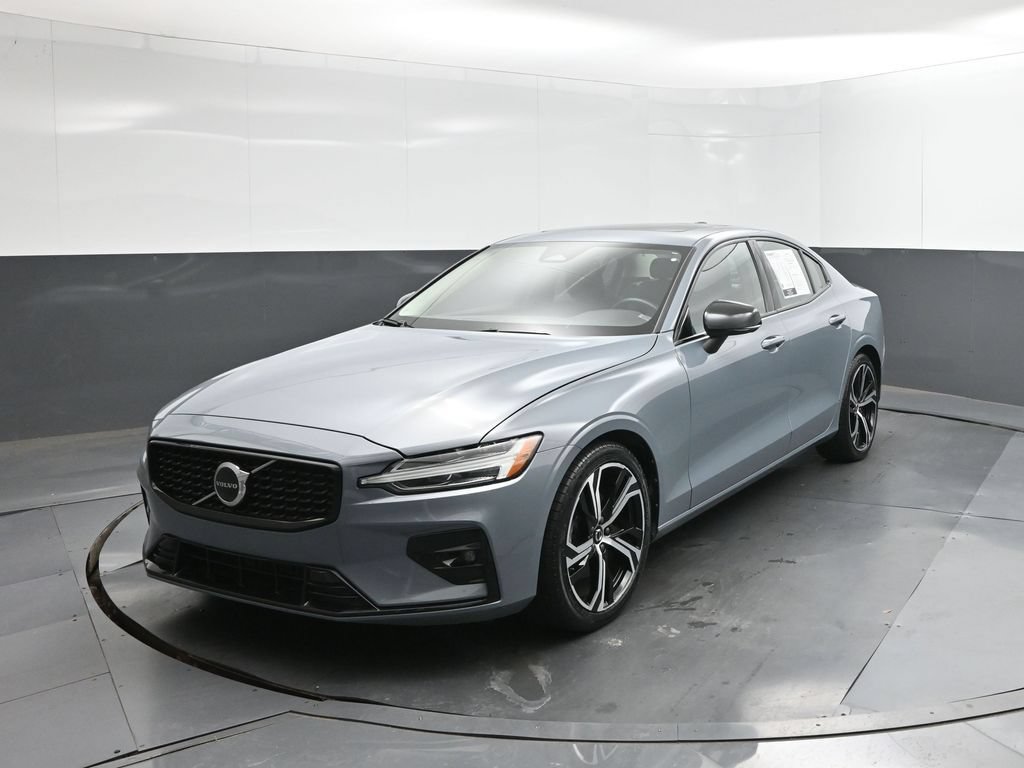 Used 2024 Volvo S60 B5 Core AWD/4WD image 1