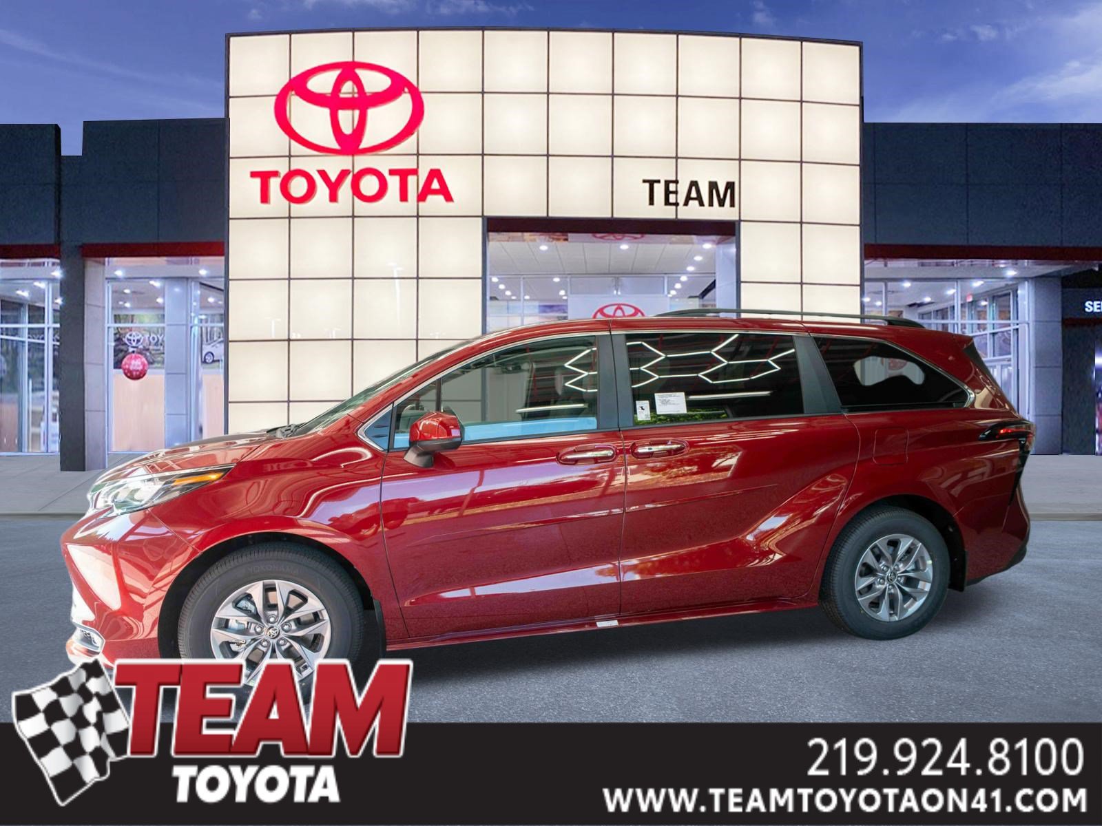 New 2026 Toyota Sienna XLE AWD/4WD image 1