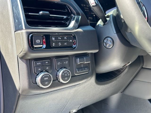 New 2026 GMC Yukon Denali AWD/4WD image 39