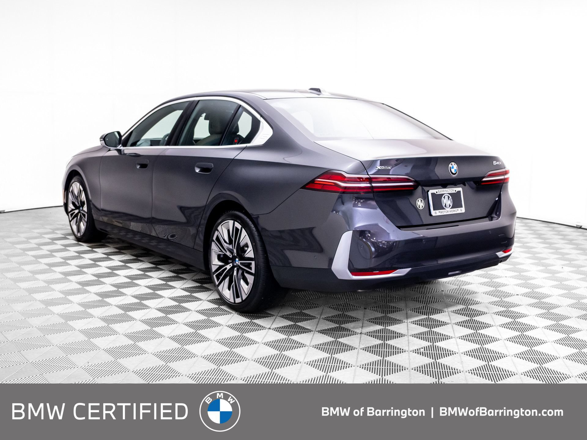 Certified 2026 BMW 540i xDrive AWD/4WD image 3