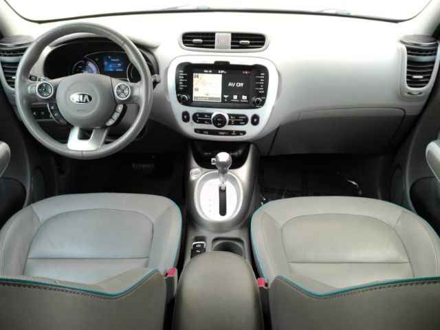 Used 2019 Kia Soul EV + w/ Sun & Fun Package image 3