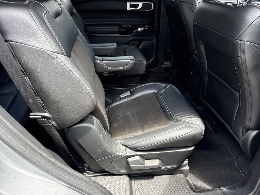 Used 2022 Ford Explorer ST w/ ST Street Pack RWD image 15