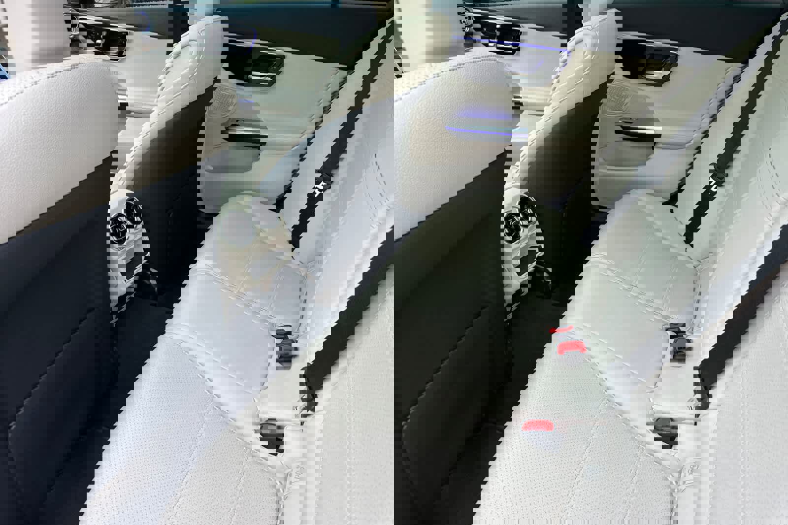 Certified 2023 Mercedes-Benz C 300 Sedan image 11