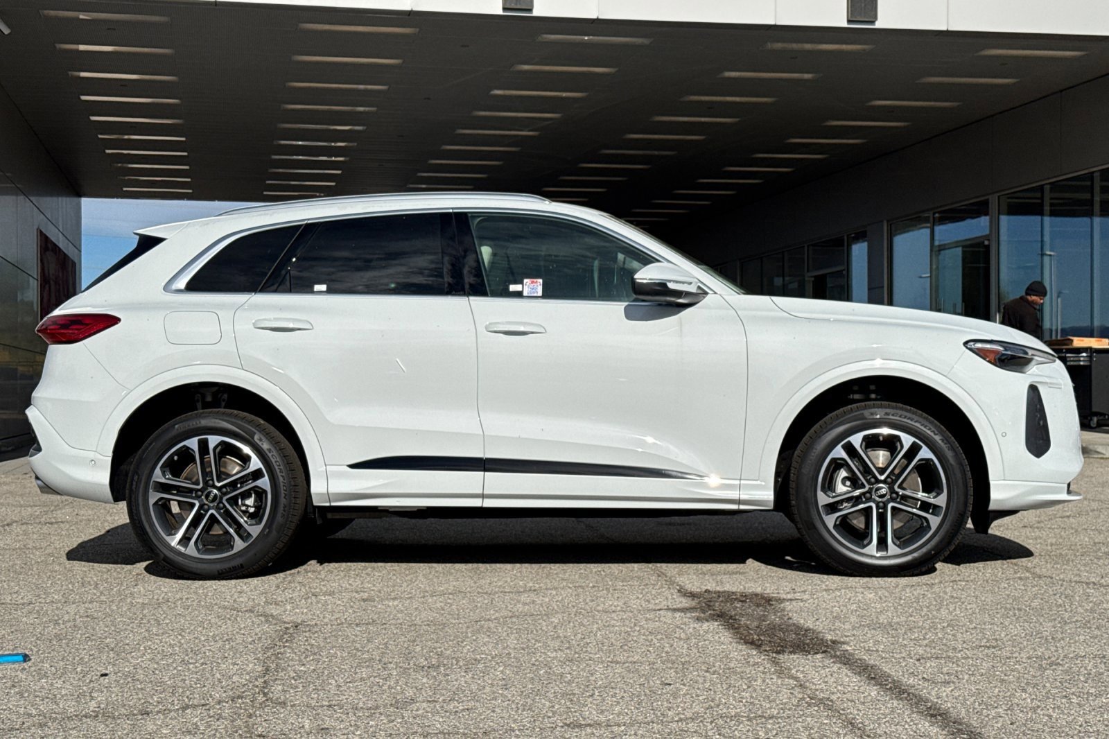 New 2025 Audi Q5 Premium Plus image 3