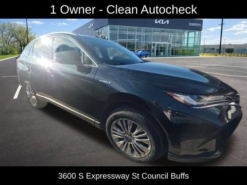 Used 2021 Toyota Venza XLE w/ Softex Package AWD/4WD image 2