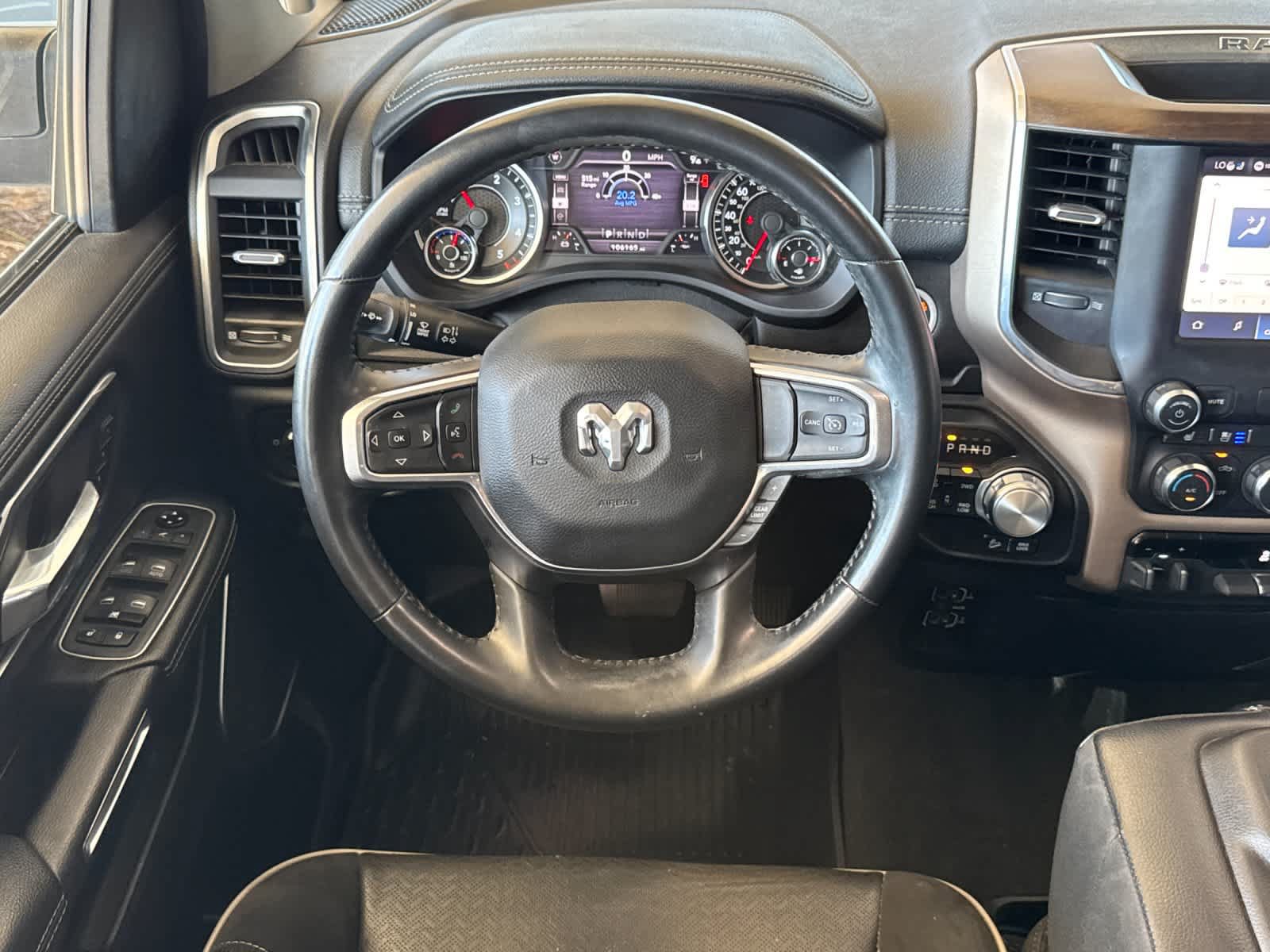 Used 2022 RAM 1500 Laramie w/ Off Road Group AWD/4WD image 15