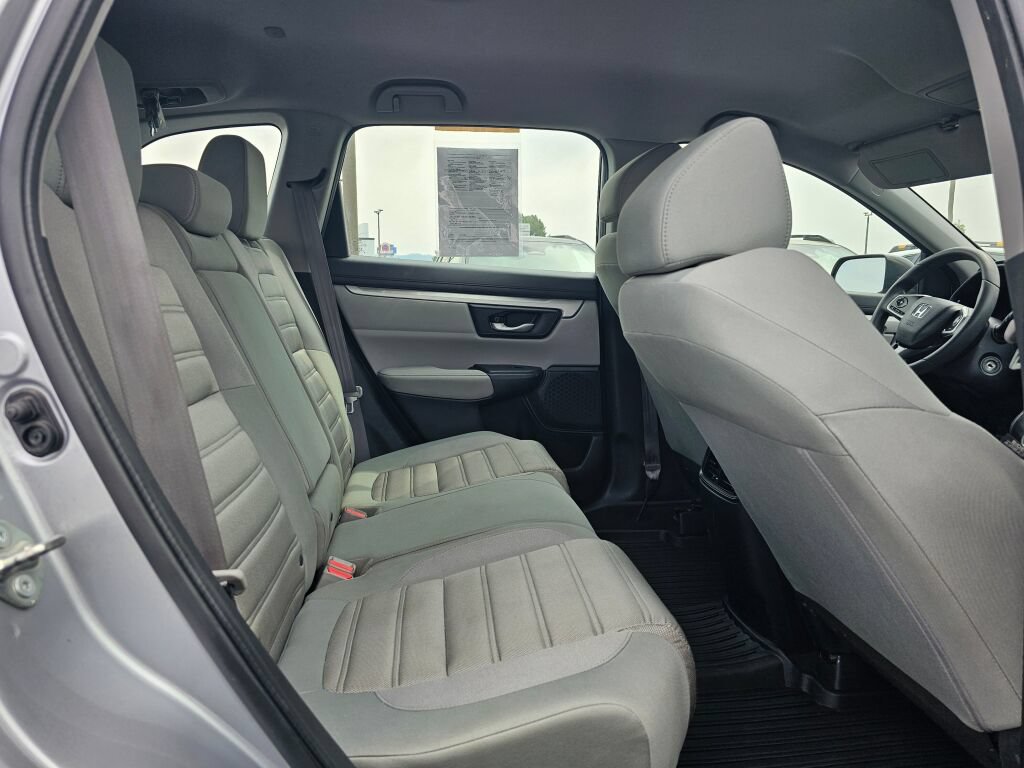 Used 2017 Honda CR-V LX image 13