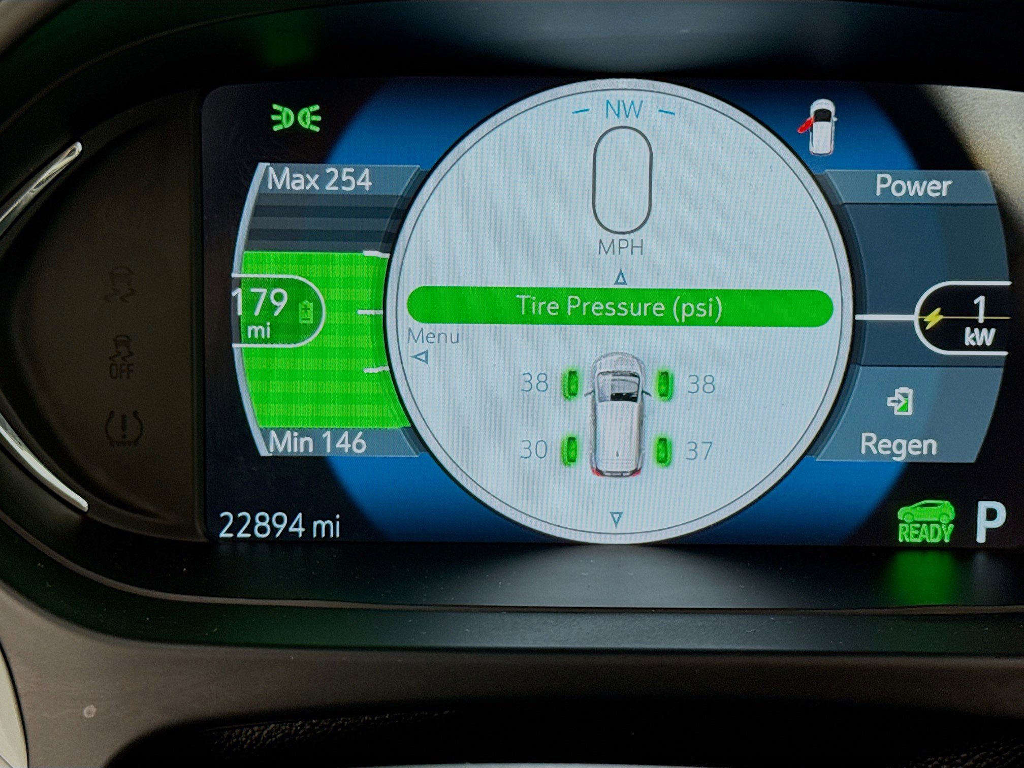 Used 2020 Chevrolet Bolt LT FWD image 12