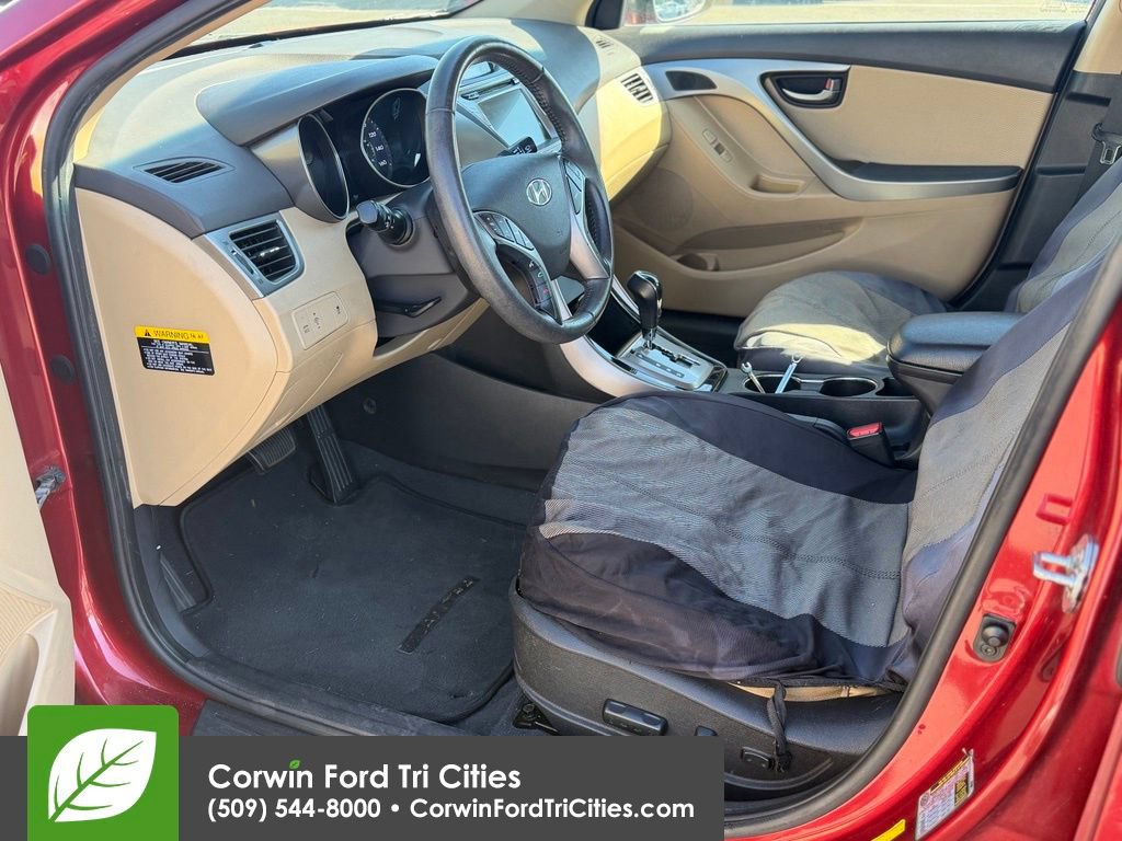 Used 2013 Hyundai Elantra Limited w/ Technology Pkg FWD video 2