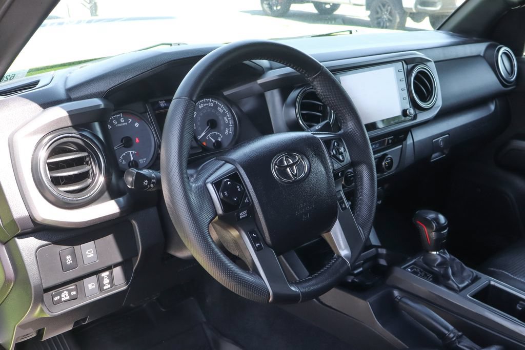 Used 2022 Toyota Tacoma TRD Pro AWD/4WD image 22