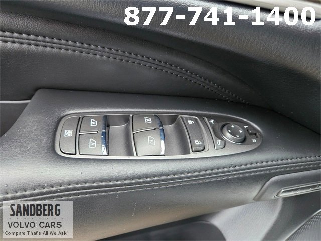 Used 2014 INFINITI QX60 AWD w/ Premium Package image 18