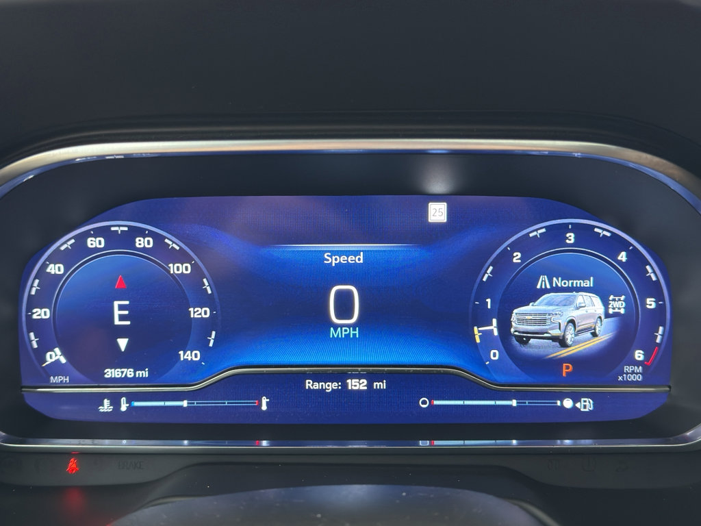 Used 2023 Chevrolet Suburban High Country image 34