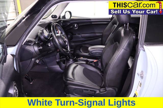 Used 2018 MINI Cooper 2-Door Hardtop FWD image 26