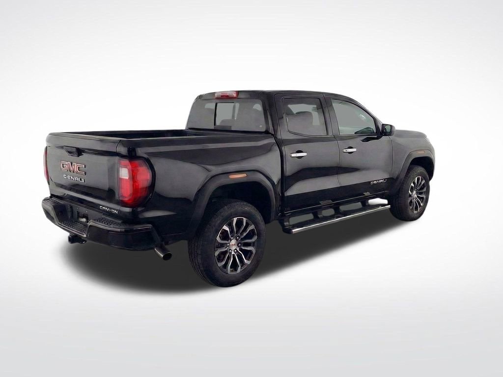 New 2026 GMC Canyon Denali image 3
