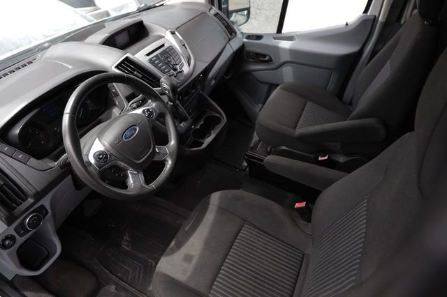 Used 2015 Ford Transit 150 XLT RWD image 6