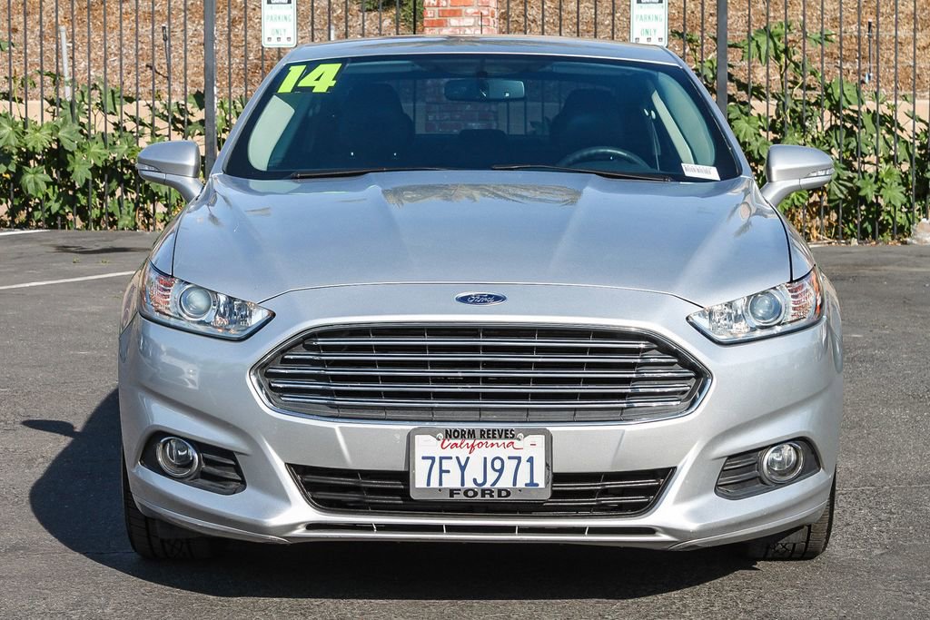 Used 2014 Ford Fusion Energi SE image 2