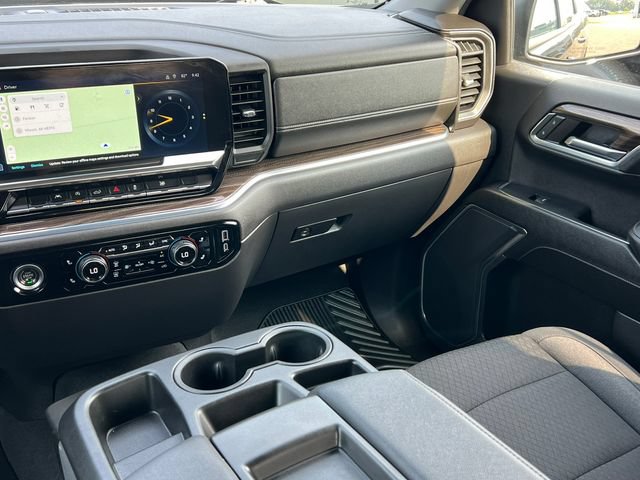 Used 2024 Chevrolet Silverado 1500 LT AWD/4WD image 36