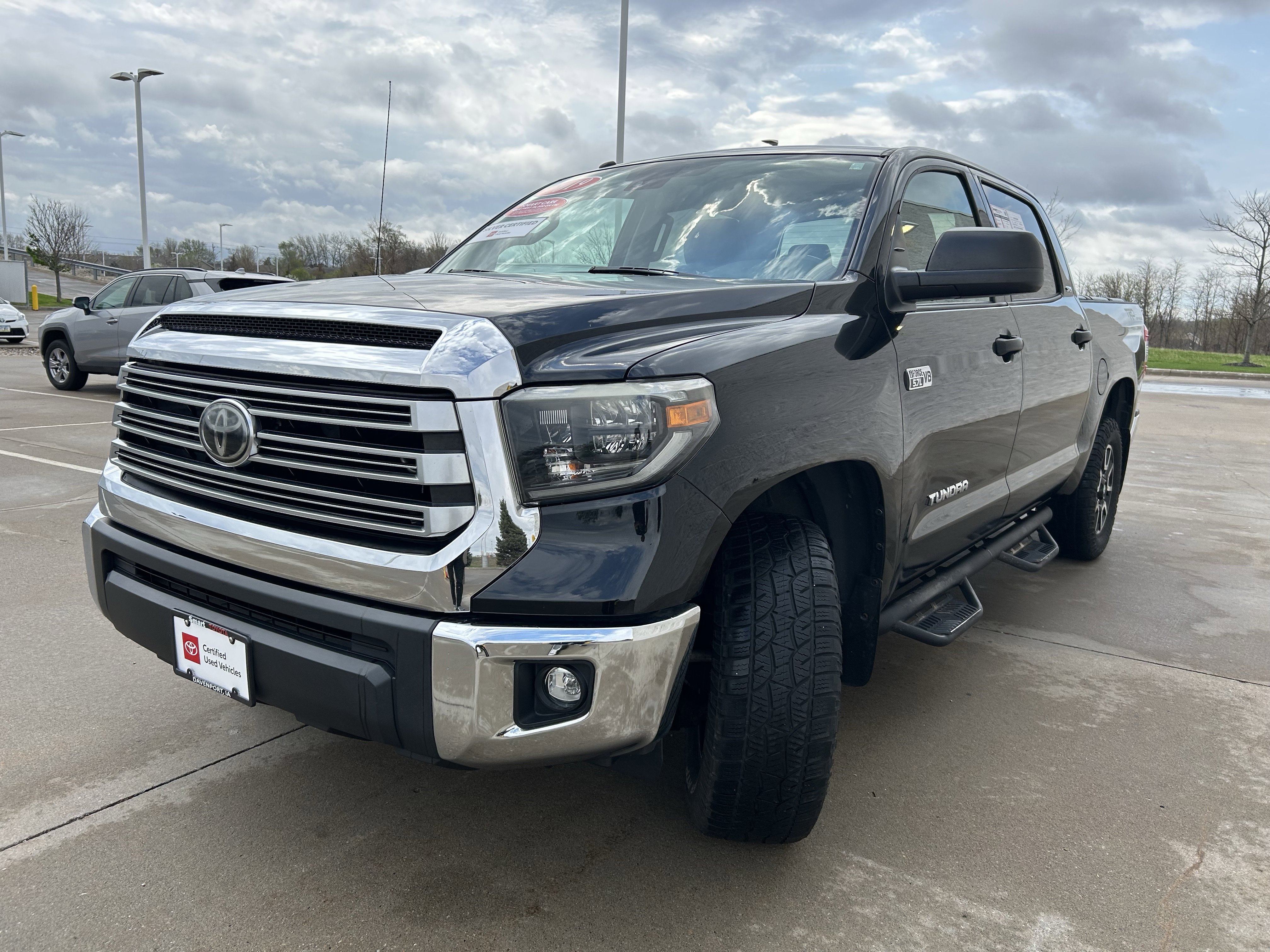 Certified 2019 Toyota Tundra SR5 w/ TRD Off Road Package AWD/4WD image 3