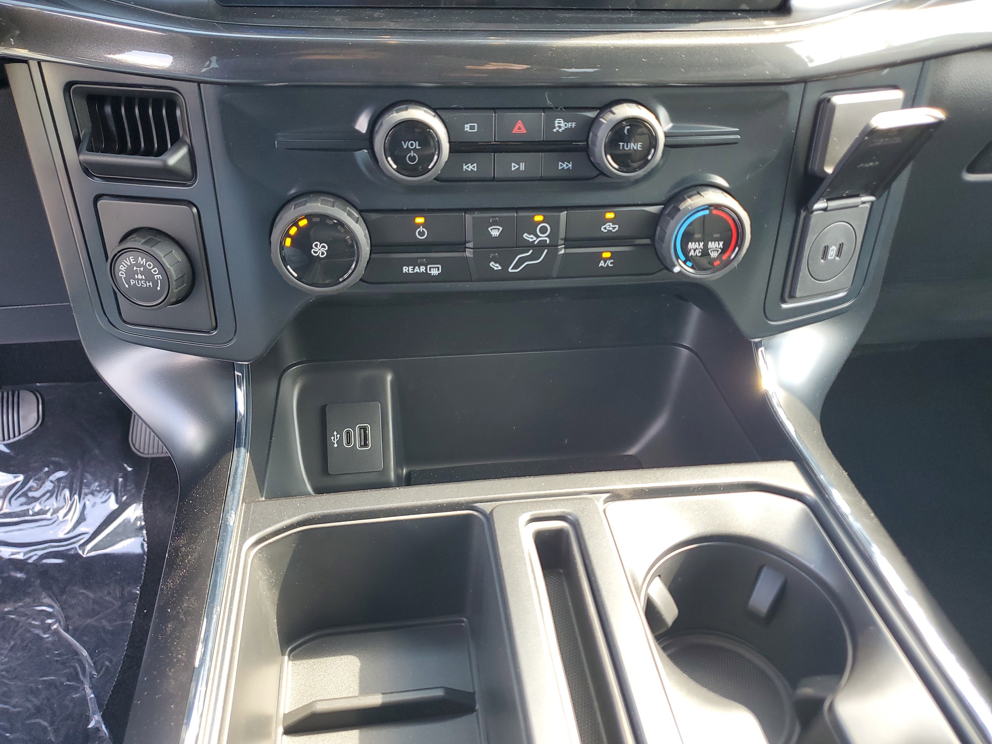 New 2026 Ford F150 STX w/ Equipment Group 200A RWD image 17