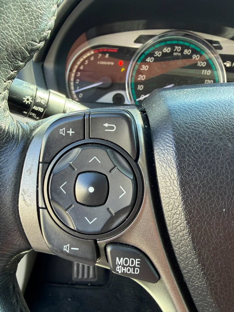 Used 2013 Toyota Venza XLE w/ XLE Premium Pkg FWD image 24