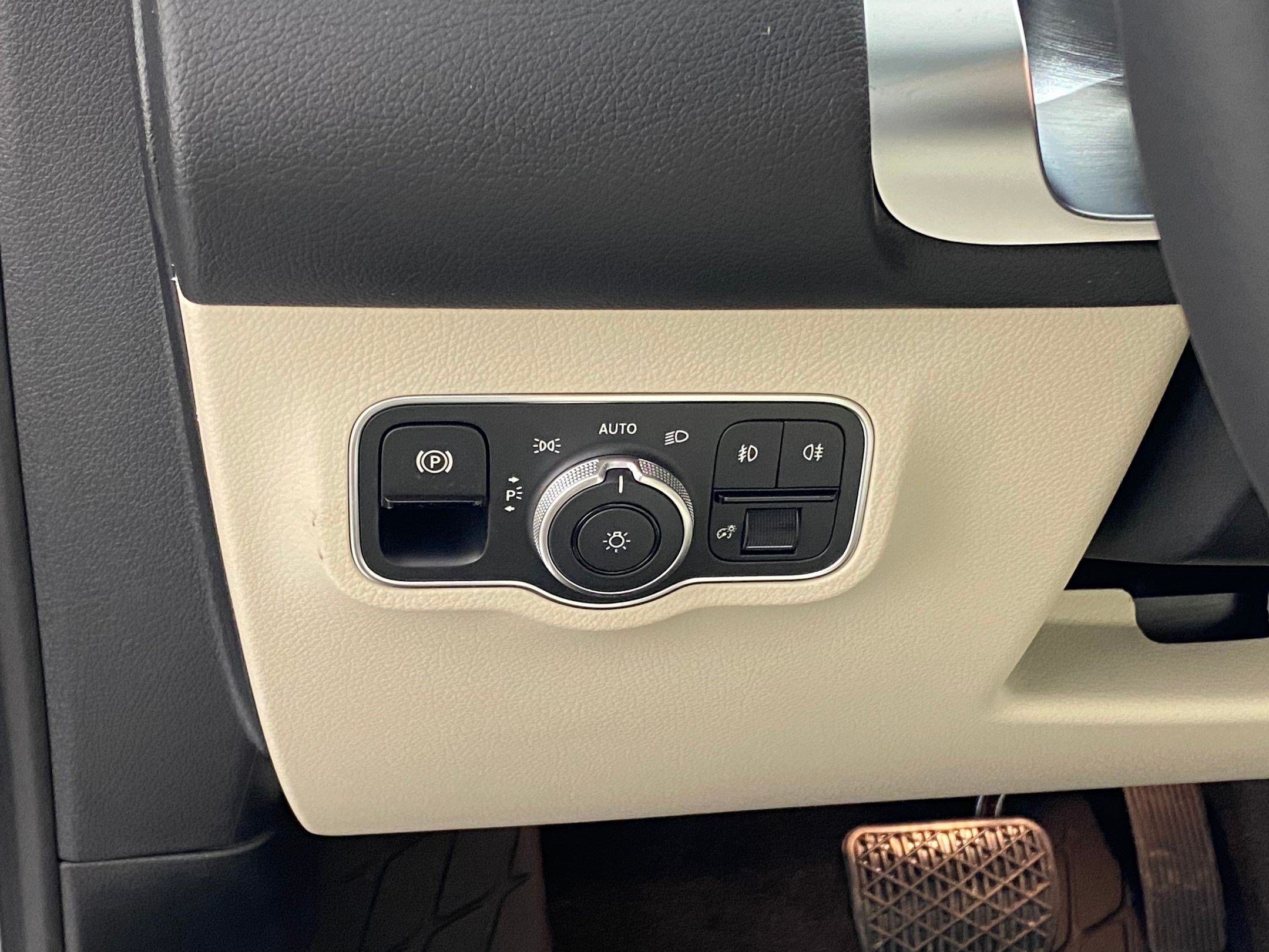 Used 2026 Mercedes-Benz GLB 250 4MATIC image 20