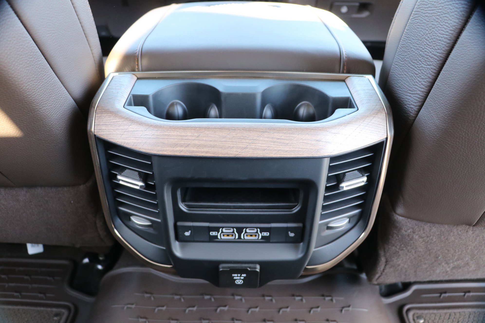 New 2026 RAM 3500 Longhorn image 32