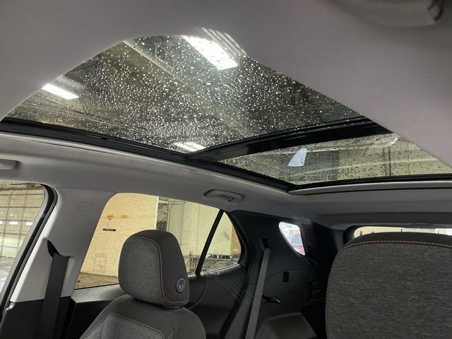 Used 2023 Chevrolet Equinox LT image 22