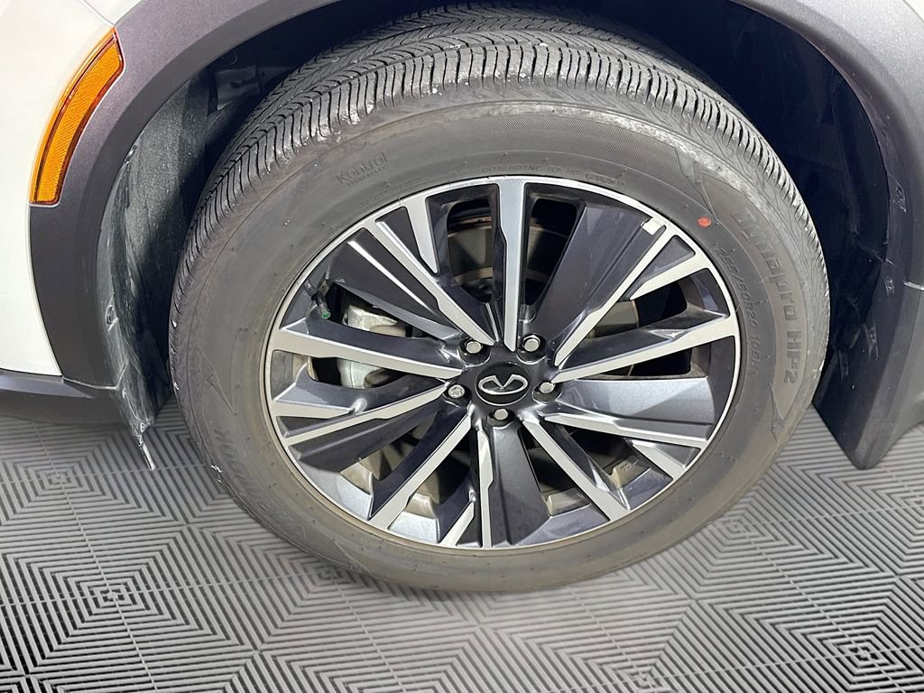 Certified 2026 INFINITI QX60 Luxe w/ Cargo Package image 34