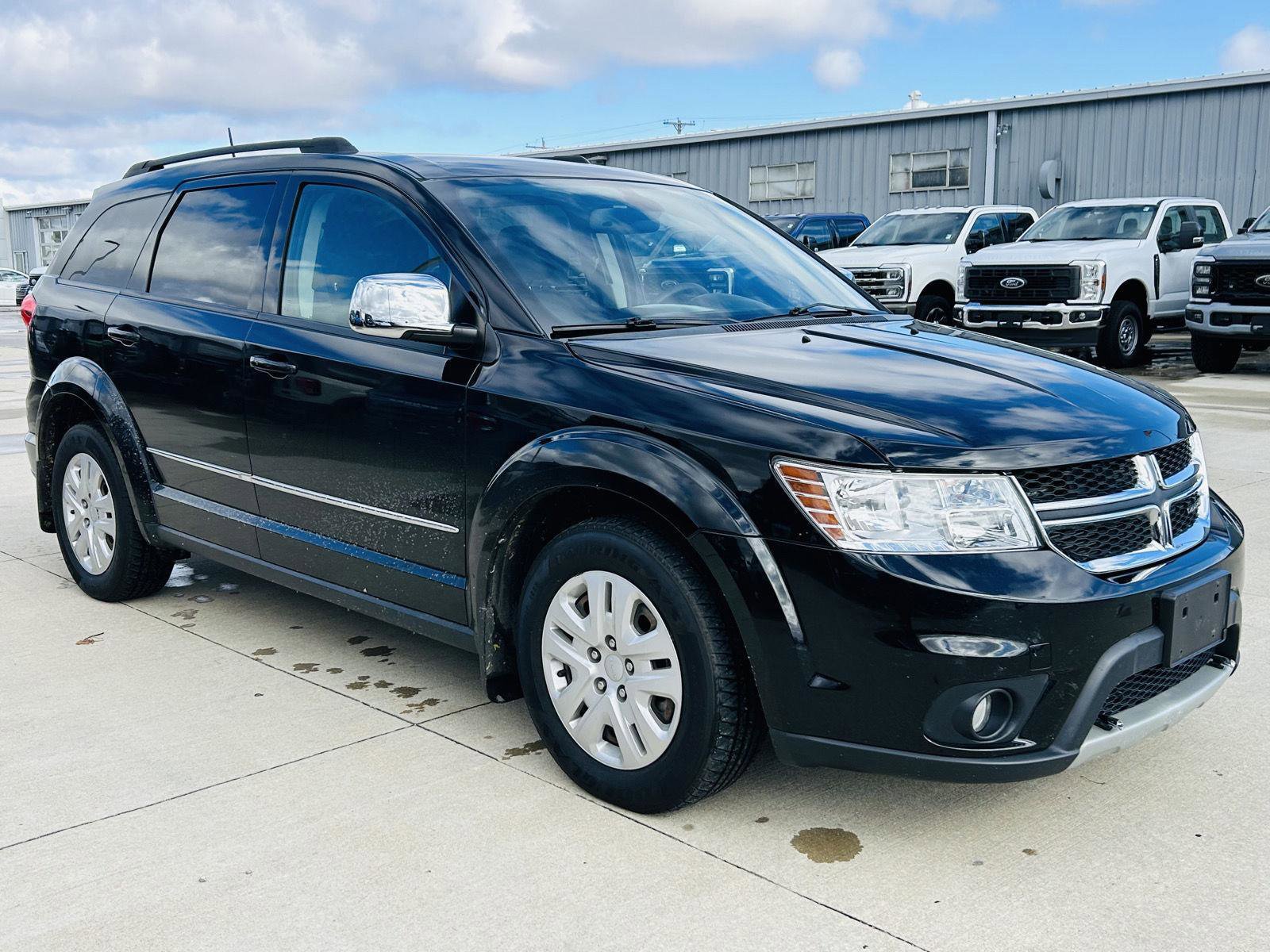 Used 2019 Dodge Journey SE w/ Mopar Chrome Accent Package video 2