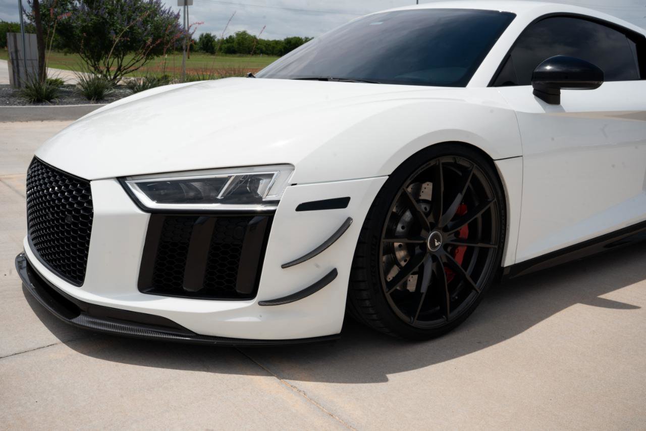 Used 2018 Audi R8 V10 RWD image 9