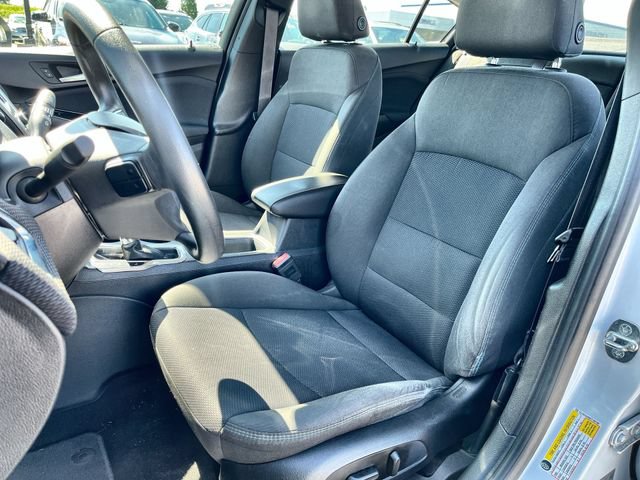 Used 2017 Chevrolet Cruze LT w/ Convenience Package FWD image 14