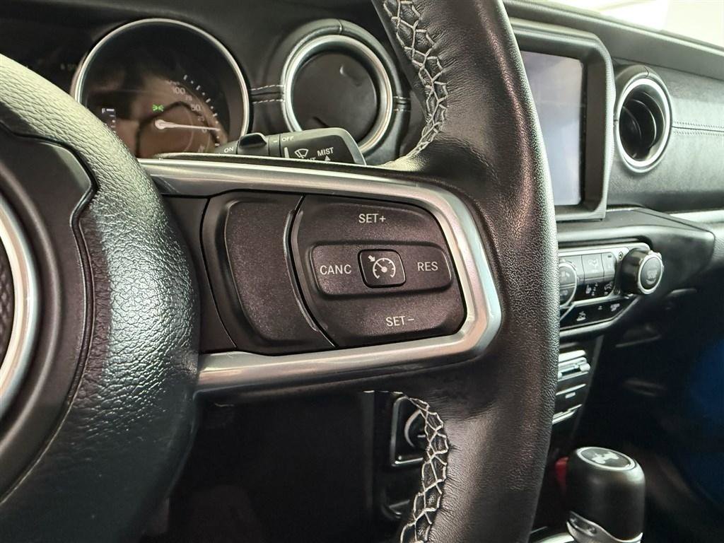 Used 2023 Jeep Wrangler Sahara w/ Cold Weather Group image 41