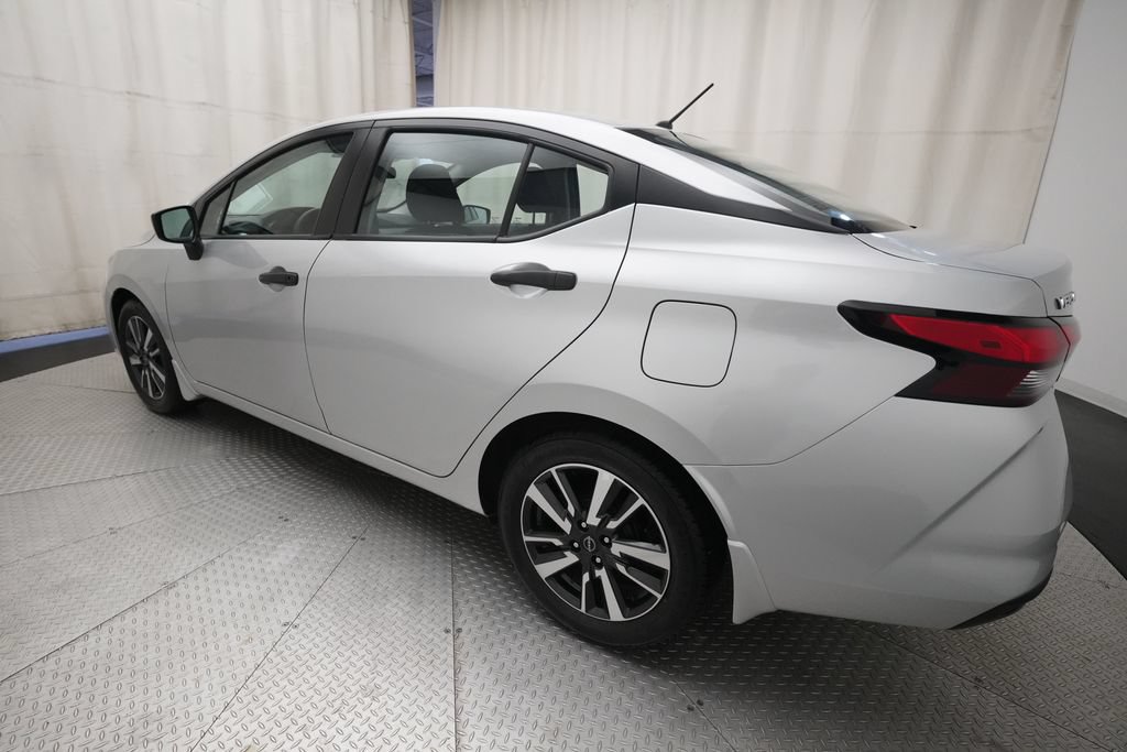 Used 2024 Nissan Versa S w/ S Plus Package FWD image 31