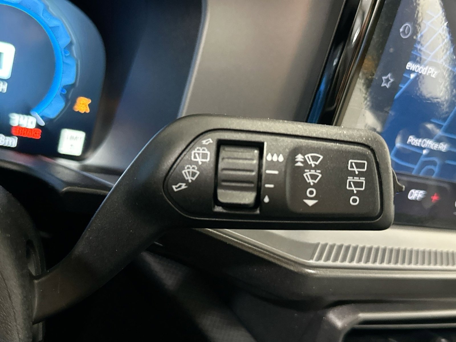 New 2025 Ford Bronco Sport Badlands w/ Badlands Tech Package image 30