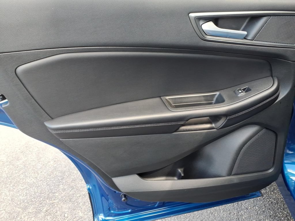 Used 2024 Ford Edge SE AWD/4WD image 15