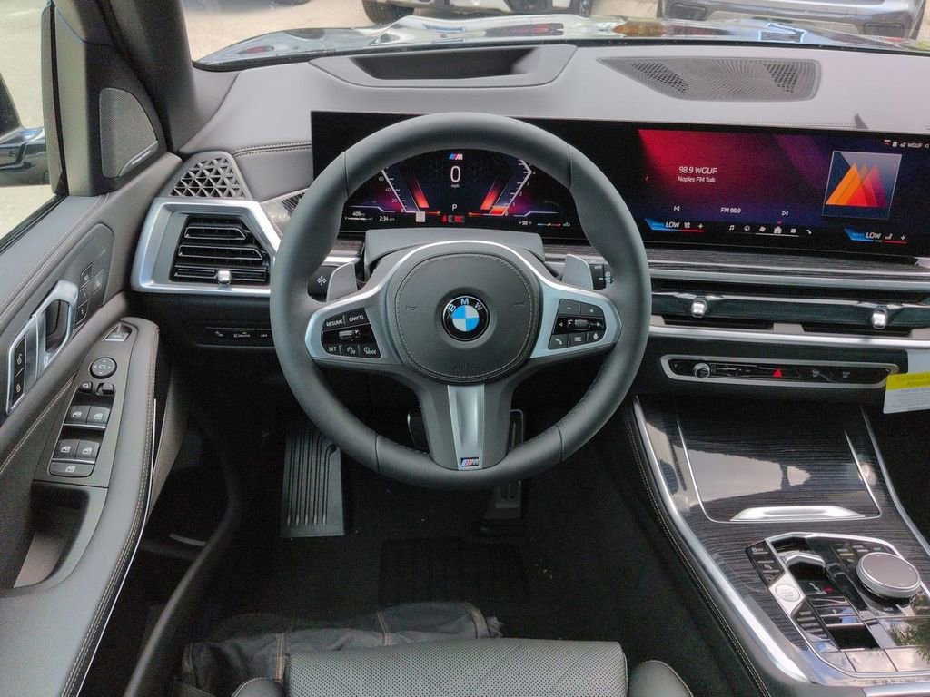 New 2026 BMW X5 xDrive40i w/ M Sport Package image 16