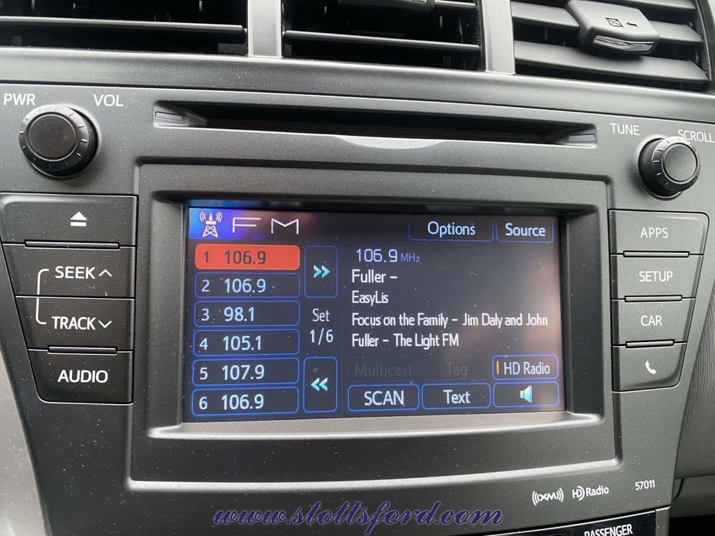Used 2012 Toyota Prius V Three FWD image 21