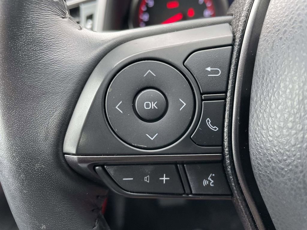 Used 2023 Toyota Camry XSE image 31