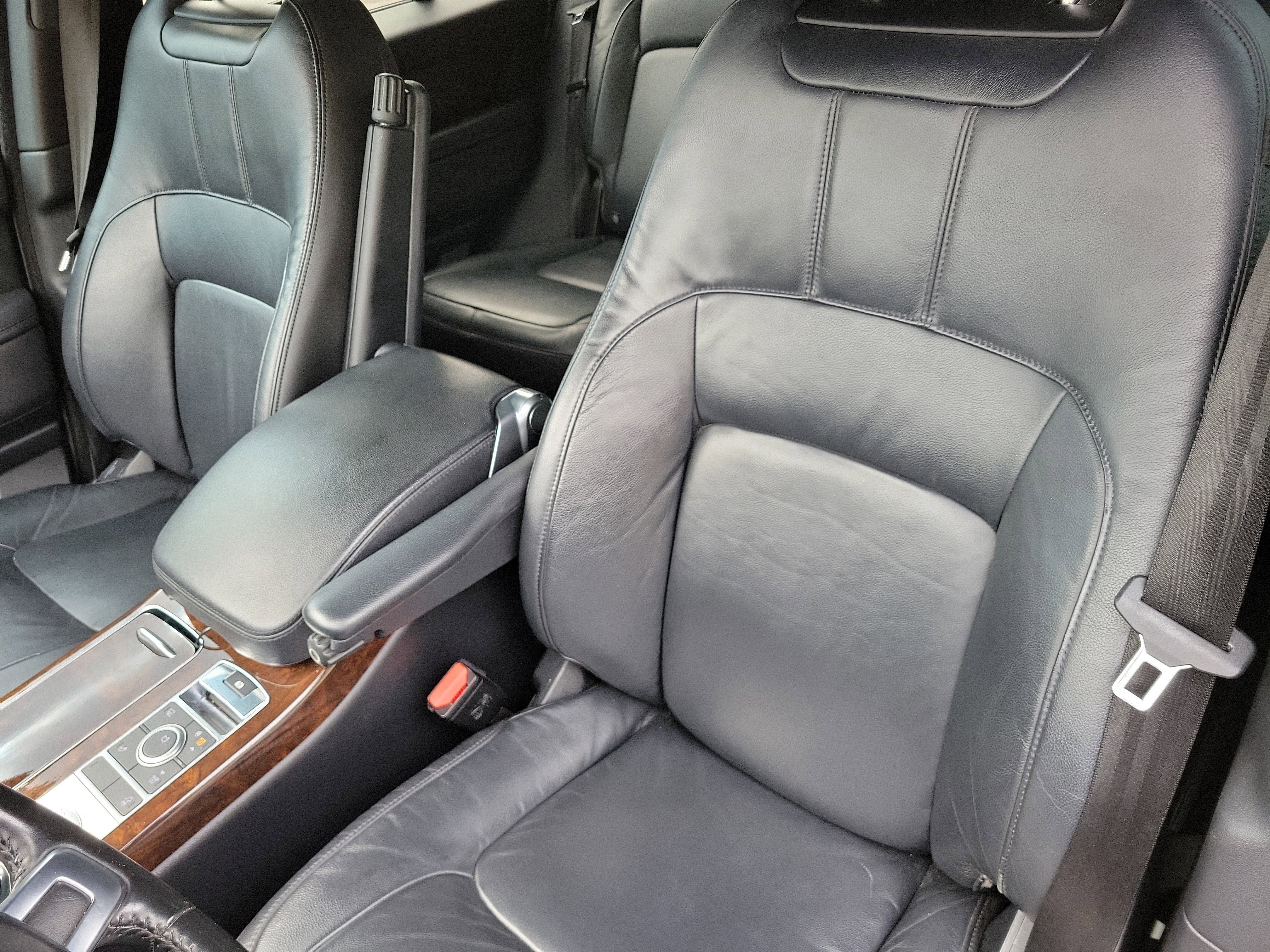 Used 2021 Land Rover Range Rover AWD/4WD image 11