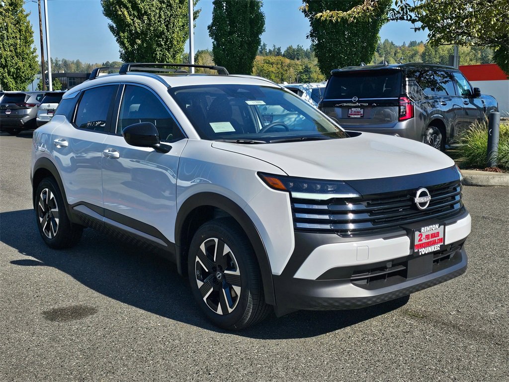 New 2026 Nissan Kicks SV image 2