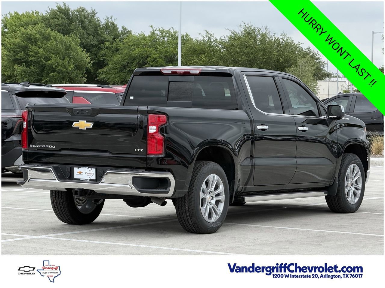 New 2026 Chevrolet Silverado 1500 LTZ w/ LTZ Premium Package RWD image 4