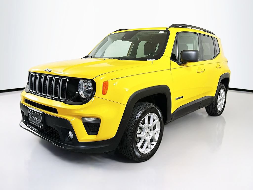 Used 2023 Jeep Renegade Latitude w/ Premium Group