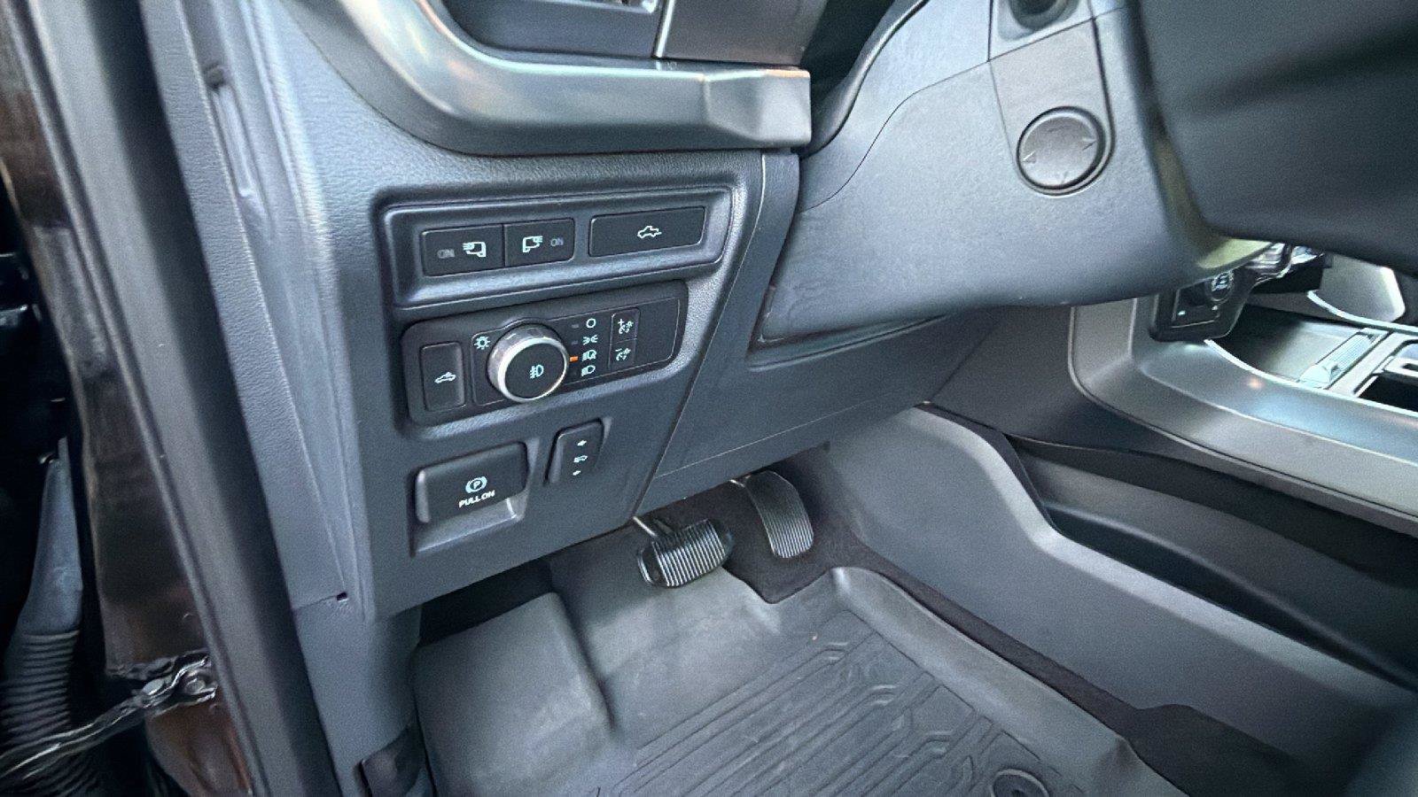 Used 2022 Ford F150 Lariat w/ Equipment Group 502A High AWD/4WD image 24