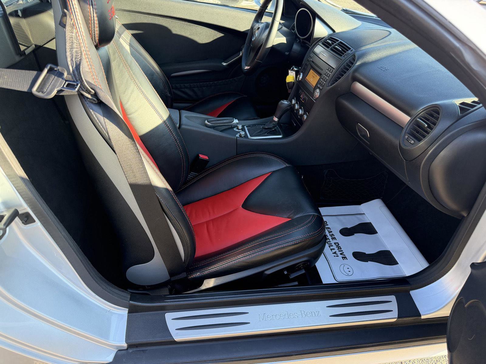 Used 2009 Mercedes-Benz SLK 350 image 18