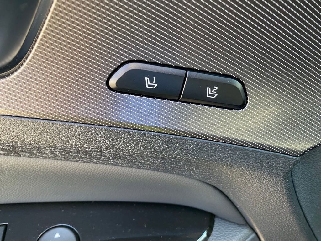 New 2025 Kia Sportage SX image 14