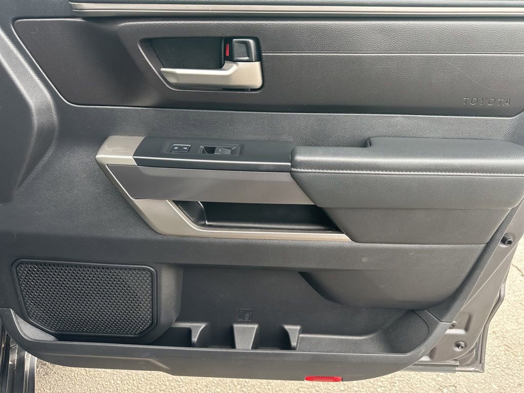 Used 2022 Toyota Tundra SR5 w/ SR5 Convenience Package image 30