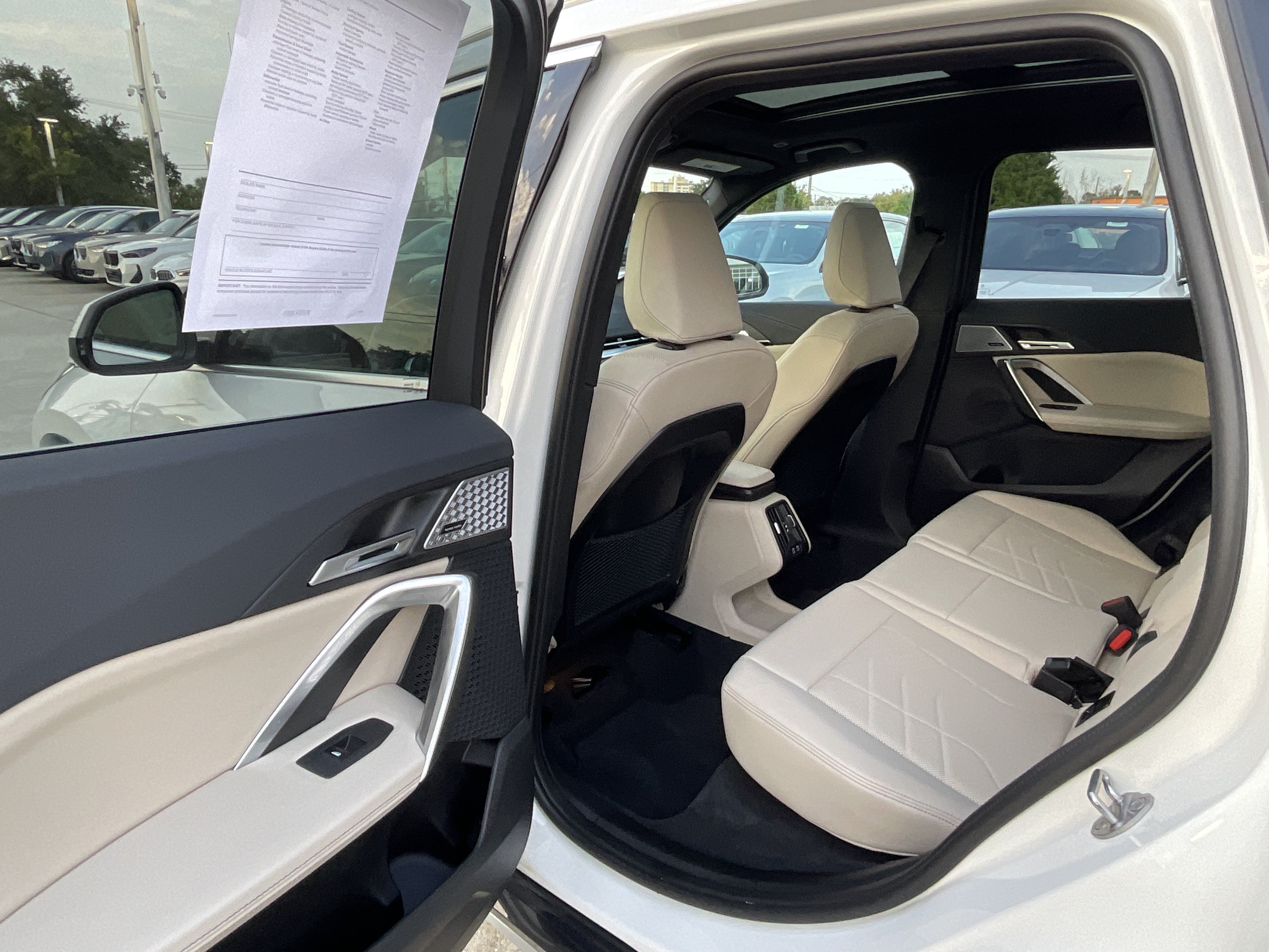 Used 2024 BMW X1 xDrive28i w/ Convenience Package AWD/4WD image 22